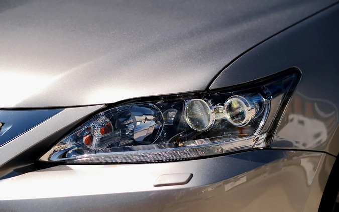 Lexus CT cena 64900 przebieg: 30500, rok produkcji 2016 z Białystok małe 596